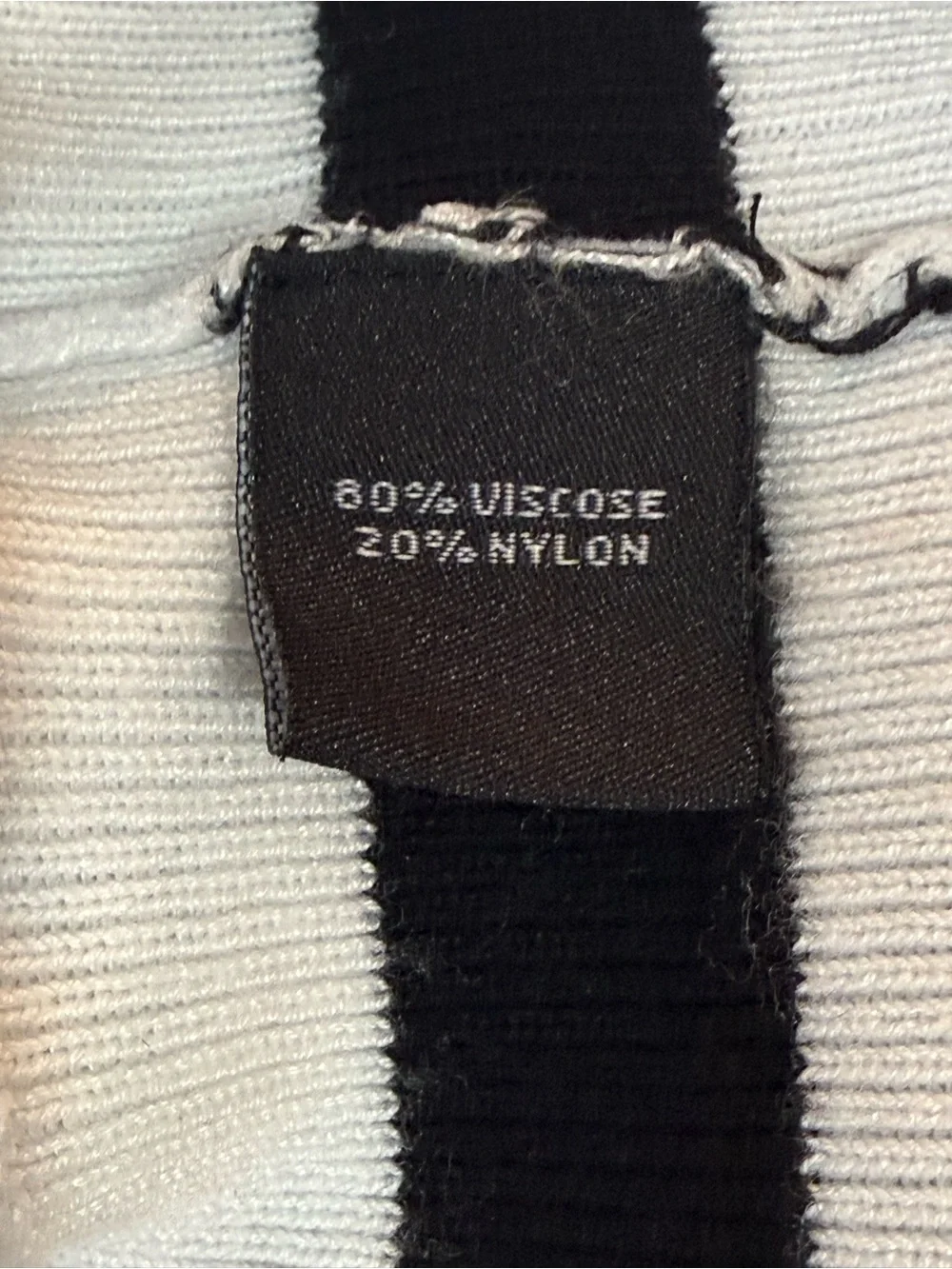 MK Metric Knits Black White Colorblock Sweater Size L Chic Casual
